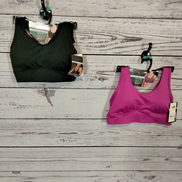 New without tags. "AVIA" woman support bras - Picture 2 of 6